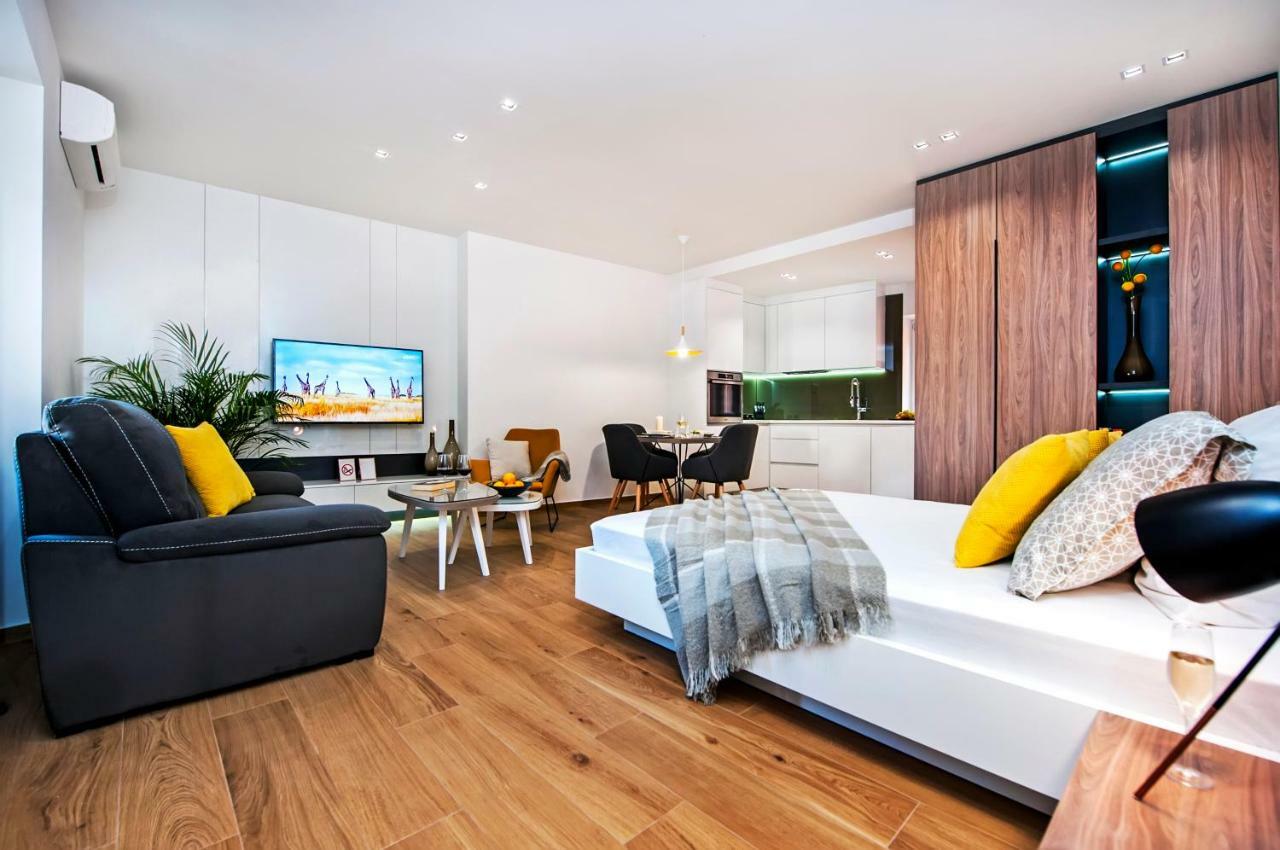 Apartments Vincero 罗维尼 外观 照片
