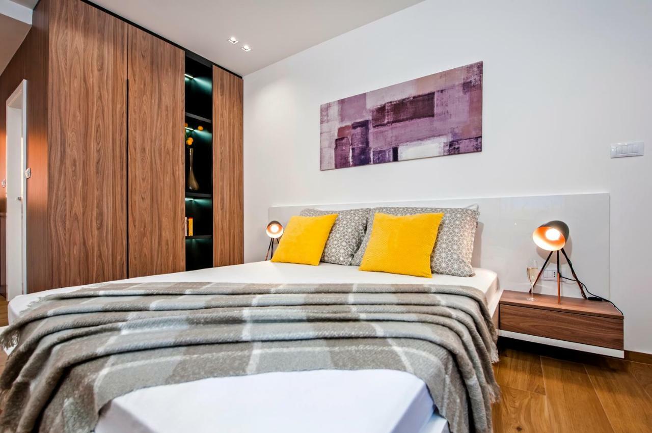 Apartments Vincero 罗维尼 外观 照片